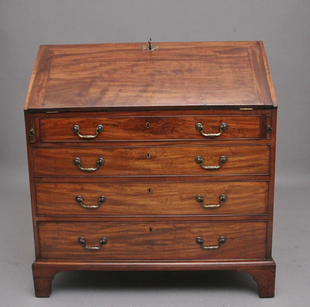 18th Century Mahogany Bureau 3 18th Century Mahogany Bureau
