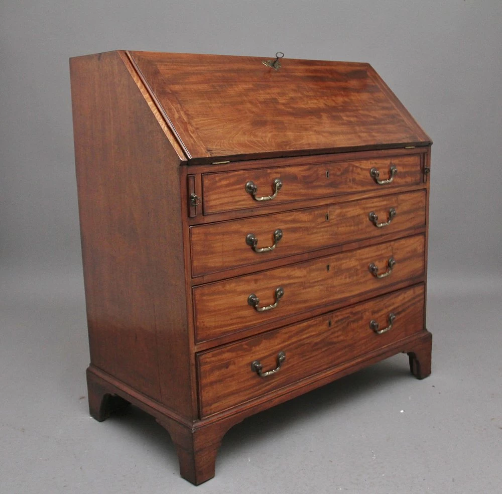 18th Century Mahogany Bureau 14 18th Century Mahogany Bureau - Image 12