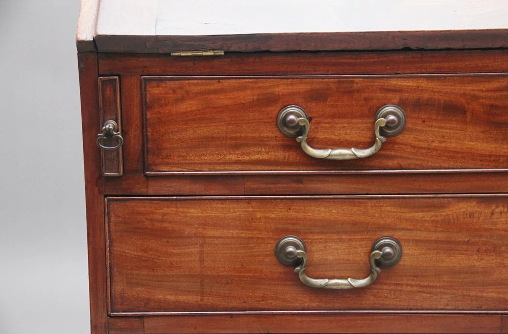 18th Century Mahogany Bureau 16 18th Century Mahogany Bureau - Image 14