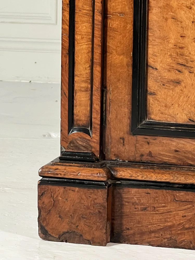 19th Century Aesthetic Movement Kneehole Desk 14 19th Century Aesthetic Movement Kneehole Desk - Image 12