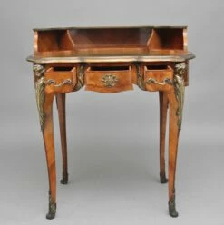 19th-Century Kingwood & Ormolu Writing Table, 1880s 23 19th-Century Kingwood & Ormolu Writing Table, 1880s -PAMONO Sales 19th century kingwood ormolu writing table 1880s 5