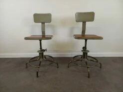 Adjustable Workshop Chairs From The Flambo Brand, 1950s, Set Of 2 26 Adjustable Workshop Chairs From The Flambo Brand, 1950s, Set Of 2 -PAMONO Sales adjustable workshop chairs from the flambo brand 1950s set of 2 5