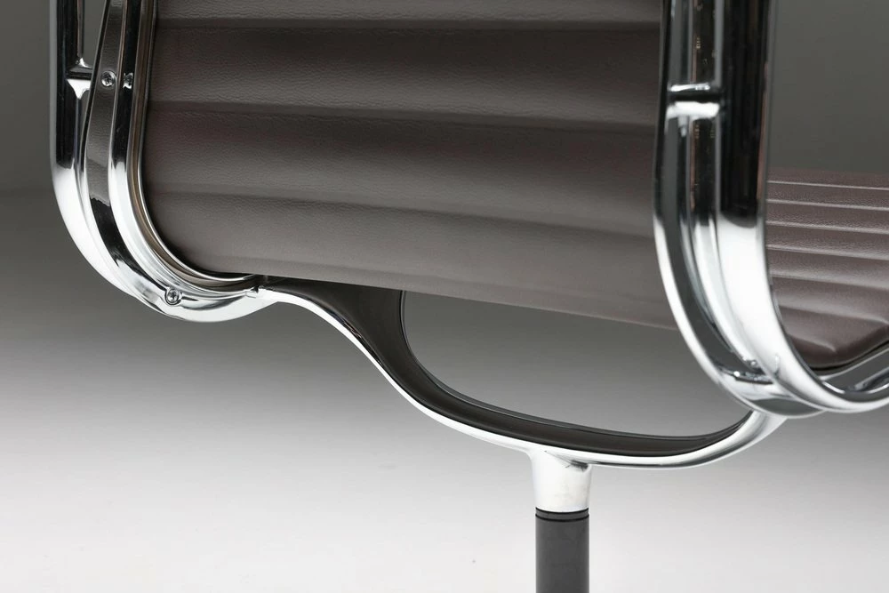 Aluminum Chair By Charles & Ray Eames For Vitra, USA, 1958 12 Aluminum Chair By Charles & Ray Eames For Vitra, USA, 1958 - Image 10