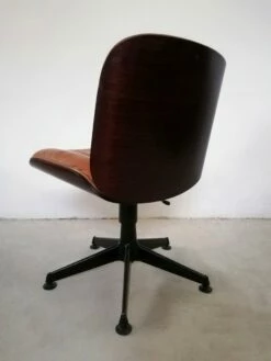 Armchair In Leather And Curved Wood By Ico Parisi For Mim -PAMONO Sales armchair in leather and curved wood by ico parisi for mim 6