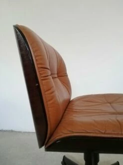 Armchair In Leather And Curved Wood By Ico Parisi For Mim -PAMONO Sales armchair in leather and curved wood by ico parisi for mim 7