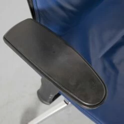 Blue Leather Open Up Executive Chair From Sedus -PAMONO Sales blue leather open up executive chair from sedus 13