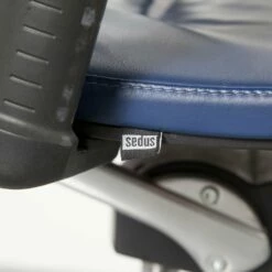 Blue Leather Open Up Executive Chair From Sedus -PAMONO Sales blue leather open up executive chair from sedus 15