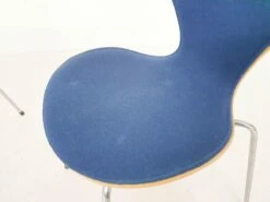 Butterfly Chairs By Arne Jacobsen For Fritz Hansen, Denmark, 1989, Set Of 2 -PAMONO Sales butterfly chairs by arne jacobsen for fritz hansen denmark 1989 set of 2 6