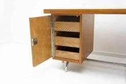 Czechoslovakian Bauhaus Tubular Ladies Desk, 1930s -PAMONO Sales czechoslovakian bauhaus tubular ladies desk 1930s 10