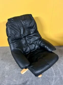Danish Black Leather Swivel Chair -PAMONO Sales danish black leather swivel chair 4