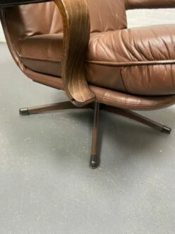 Danish Brown Leather Swivel Chair, 1970s 10 Danish Brown Leather Swivel Chair, 1970s -PAMONO Sales danish brown leather swivel chair 1970s 4