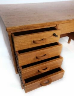Danish Teak Desk, 1960s -PAMONO Sales danish teak desk 1960s 10