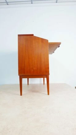 Danish Teak Desk By Riis Antonsen For Borge Hansen, 1960s -PAMONO Sales danish teak desk by riis antonsen for borge hansen 1960s 11