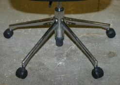 Desk Chair By Charles & Ray Eames For Vitra Eames -PAMONO Sales desk chair by charles ray eames for vitra eames 10