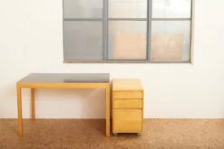 Desk With Roll Container From Wohnbedarf -PAMONO Sales desk with roll container from wohnbedarf 13