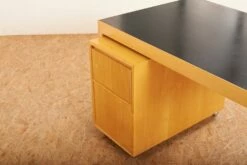 Desk With Roll Container From Wohnbedarf -PAMONO Sales desk with roll container from wohnbedarf 5