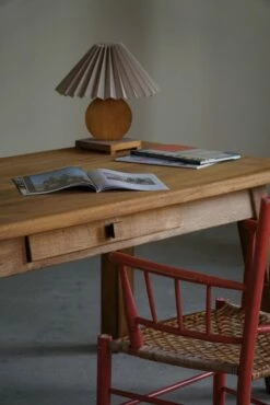French Brutalist Rectangular Desk Or Dining Table In Solid Oak, 1950s -PAMONO Sales french brutalist rectangular desk or dining table in solid oak 1950s 5