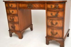 Georgian Style Pedestal Desk, 1950s -PAMONO Sales georgian style pedestal desk 1950s 10