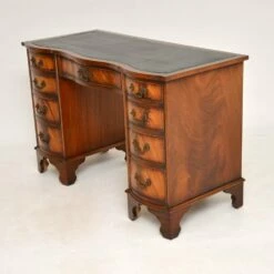 Georgian Style Pedestal Desk, 1950s -PAMONO Sales georgian style pedestal desk 1950s 4
