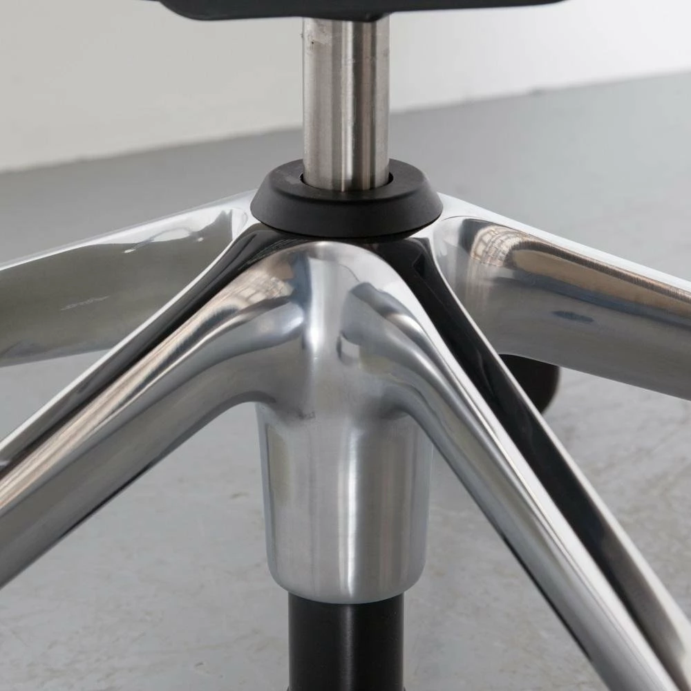 Grand Executive Chair Attributed To Antonio Citterio For Vitra 16 Grand Executive Chair Attributed To Antonio Citterio For Vitra - Image 14