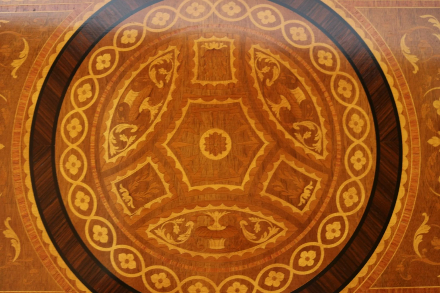 Inlaid Desk In The Style Of Beetle, 1990s 5 Inlaid Desk In The Style Of Beetle, 1990s - Image 3
