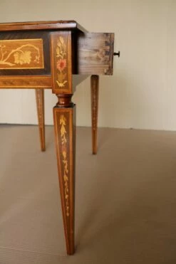 Inlaid Desk In The Style Of Beetle, 1990s 11 Inlaid Desk In The Style Of Beetle, 1990s -PAMONO Sales inlaid desk in the style of beetle 1990s 4