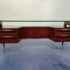 Italian Executive Desk By Vittorio Dassi, 1950s 1 Italian Executive Desk By Vittorio Dassi, 1950s -PAMONO Sales italian executive desk by vittorio dassi 1950s 1
