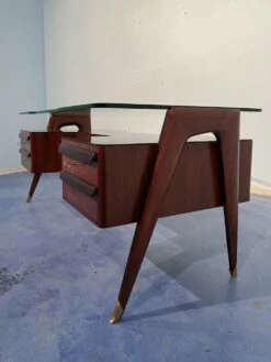 Italian Executive Desk By Vittorio Dassi, 1950s 37 Italian Executive Desk By Vittorio Dassi, 1950s -PAMONO Sales italian executive desk by vittorio dassi 1950s 16