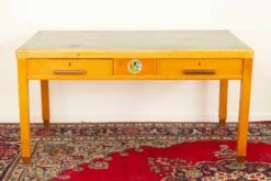 Large Italian Solid Table Desk With Drawers From Ministerial Office In Veneered Beech Wood With Green Coated Top, 1950s -PAMONO Sales large italian solid table desk with drawers from ministerial office in veneered beech wood with green coated top 1950s 4