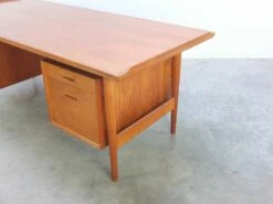 Large Teak Executive Model 207 Desk By Arne Vodder For Sibast, 1950s -PAMONO Sales large teak executive model 207 desk by arne vodder for sibast 1950s 11