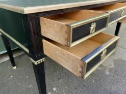 Louis XVI French Ebonised Writing Desk, 1925 31 Louis XVI French Ebonised Writing Desk, 1925 -PAMONO Sales louis xvi french ebonised writing desk 1925 10