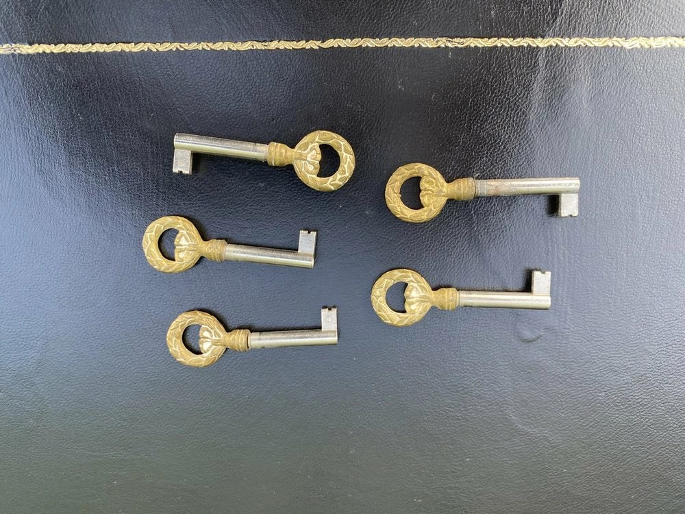 Louis XVI French Ebonised Writing Desk, 1925 7 Louis XVI French Ebonised Writing Desk, 1925 - Image 5