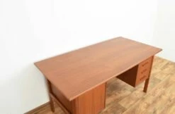 Mid-Century Danish Freestanding Teak Desk, 1960s 30 Mid-Century Danish Freestanding Teak Desk, 1960s -PAMONO Sales mid century danish freestanding teak desk 1960s 14
