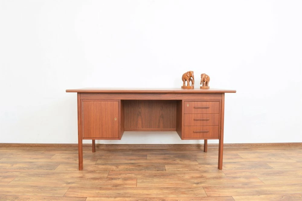Mid-Century Danish Freestanding Teak Desk, 1960s 4 Mid-Century Danish Freestanding Teak Desk, 1960s - Image 2