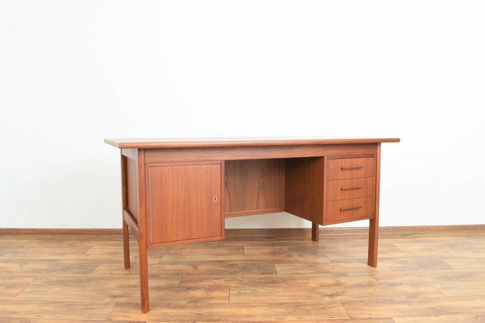 Mid-Century Danish Freestanding Teak Desk, 1960s 5 Mid-Century Danish Freestanding Teak Desk, 1960s - Image 3