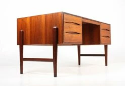 Mid-Century Danish Rosewood Desk, 1960s -PAMONO Sales mid century danish rosewood desk 1960s 6