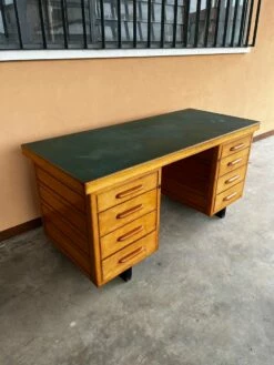 Mid-Century Desk With Green Top And Eight Drawers By Anonima Castelli For Castelli, 1950s -PAMONO Sales mid century desk with green top and eight drawers by anonima castelli for castelli 1950s 6