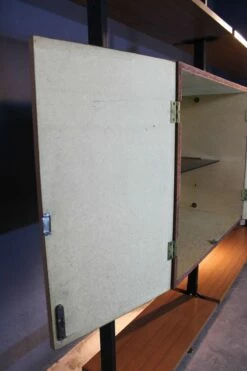 Mid-Century Iron & Formica Shelf With Brass Feet 19 Mid-Century Iron & Formica Shelf With Brass Feet -PAMONO Sales mid century iron formica shelf with brass feet 8