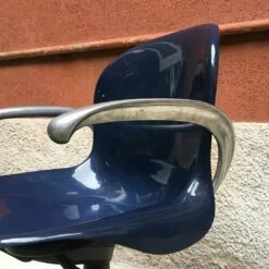 Mid-Century Italian Modern Blue Plastic Swivel Chair, 1970s -PAMONO Sales mid century italian modern blue plastic swivel chair 1970s 7