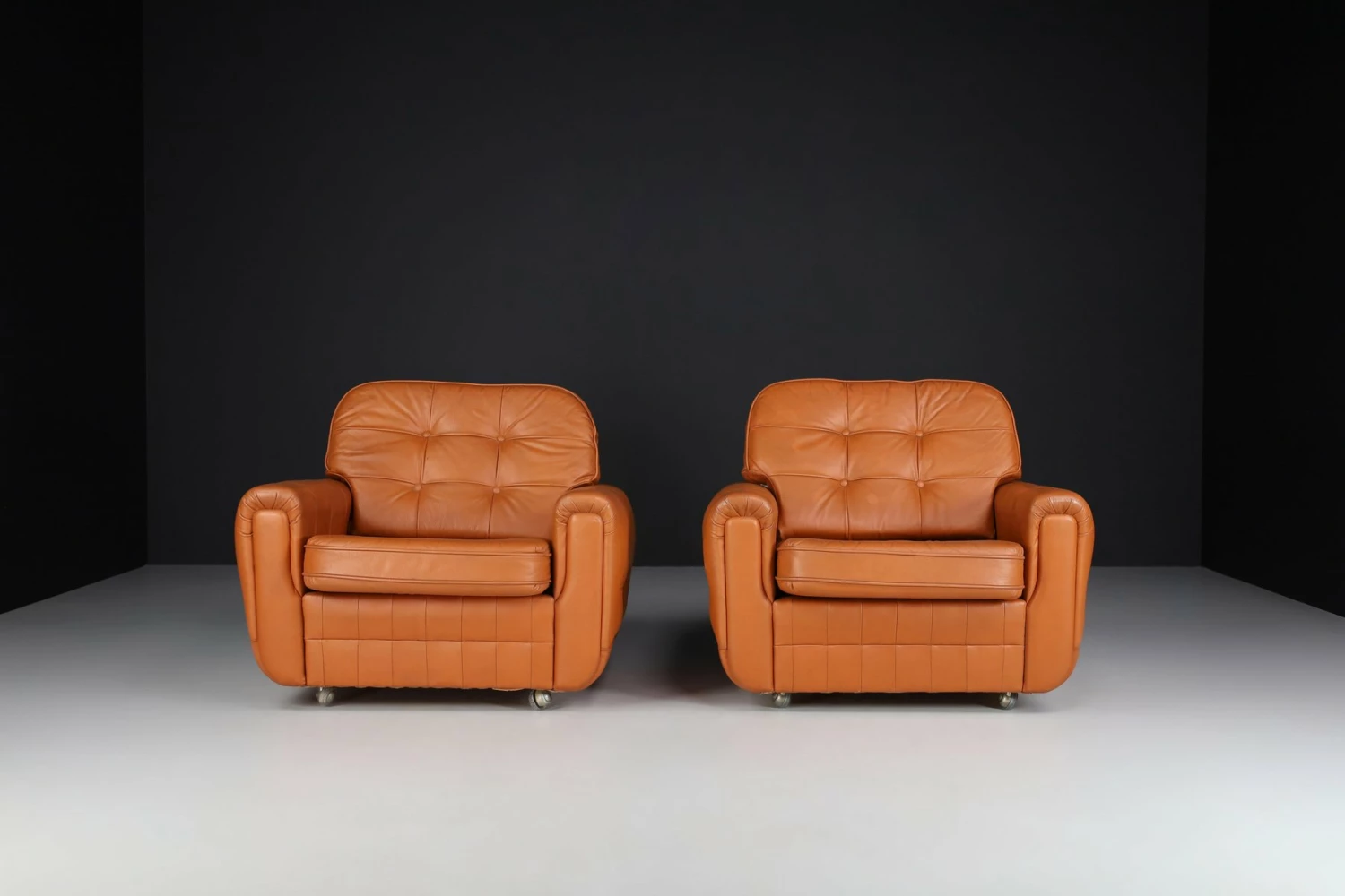 Mid-Century Leather Lounge Chairs, France, 1960s, Set Of 2 4 Mid-Century Leather Lounge Chairs, France, 1960s, Set Of 2 - Image 2