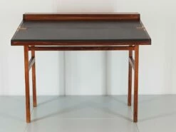 Mid-Century Rosewood Desk By A.B. Madsen & E. Larsen For Willy Beck -PAMONO Sales mid century rosewood desk by a b madsen e larsen for willy beck 5