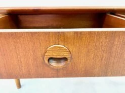 Mid-Century Table In Teak, 1960s -PAMONO Sales mid century table in teak 1960s 8