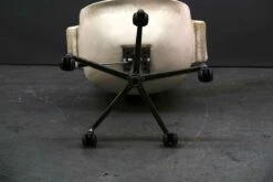 Mid-Century White Tulip Chair By Preben Fabricius & Jørgen Kastholm For Kill International 29 Mid-Century White Tulip Chair By Preben Fabricius & Jørgen Kastholm For Kill International -PAMONO Sales mid century white tulip chair by preben fabricius jorgen kastholm for kill international 13