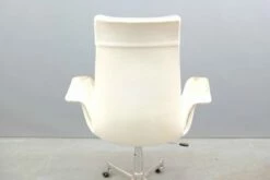 Mid-Century White Tulip Chair By Preben Fabricius & Jørgen Kastholm For Kill International 25 Mid-Century White Tulip Chair By Preben Fabricius & Jørgen Kastholm For Kill International -PAMONO Sales mid century white tulip chair by preben fabricius jorgen kastholm for kill international 9