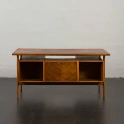 Model FM 60 Desk In Walnut By Kai Kristiansen For Feldballes Møbelfabrik, Denmark, 1960s -PAMONO Sales model fm 60 desk in walnut by kai kristiansen for feldballes mobelfabrik denmark 1960s 10