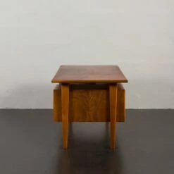 Model FM 60 Desk In Walnut By Kai Kristiansen For Feldballes Møbelfabrik, Denmark, 1960s -PAMONO Sales model fm 60 desk in walnut by kai kristiansen for feldballes mobelfabrik denmark 1960s 4
