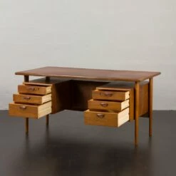 Model FM 60 Desk In Walnut By Kai Kristiansen For Feldballes Møbelfabrik, Denmark, 1960s -PAMONO Sales model fm 60 desk in walnut by kai kristiansen for feldballes mobelfabrik denmark 1960s 8