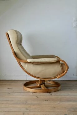 Norwegian Leather And Pine Swivel Chair By Ingmar Relling For Westnofa, 1970s -PAMONO Sales norwegian leather and pine swivel chair by ingmar relling for westnofa 1970s 12