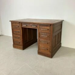 Oak Double Pedestal Bankers Desk, 1940s -PAMONO Sales oak double pedestal bankers desk 1940s 7