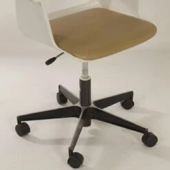 Office Chair 2712 With Beige Upholstery By A. Cordemeyer For Gispen, 1970s -PAMONO Sales office chair 2712 with beige upholstery by a cordemeyer for gispen 1970s 9